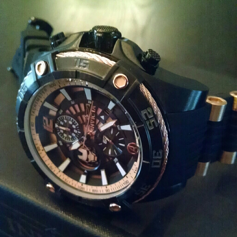 NEW - Invicta Ltd Edition Marvel Ironman